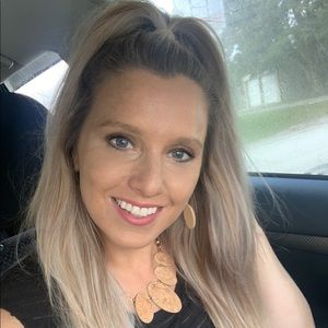 Meet your Posher, Amberlynn